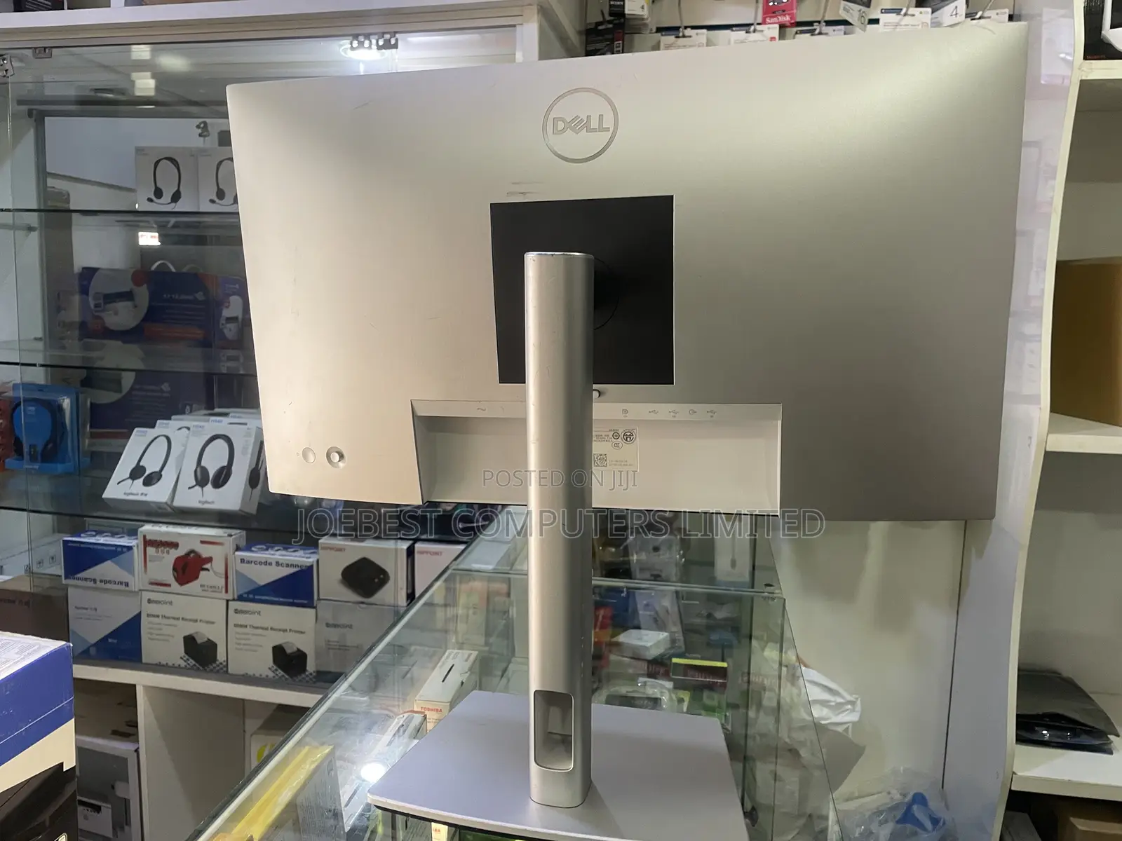 Dell Monitors 24”
