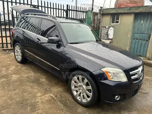 Mercedes-Benz GLK-Class 350 2011 Blue