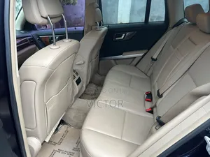 Mercedes-Benz GLK-Class 350 2011 Blue