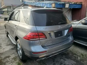 Mercedes-Benz GLE-Class 2016 Gray