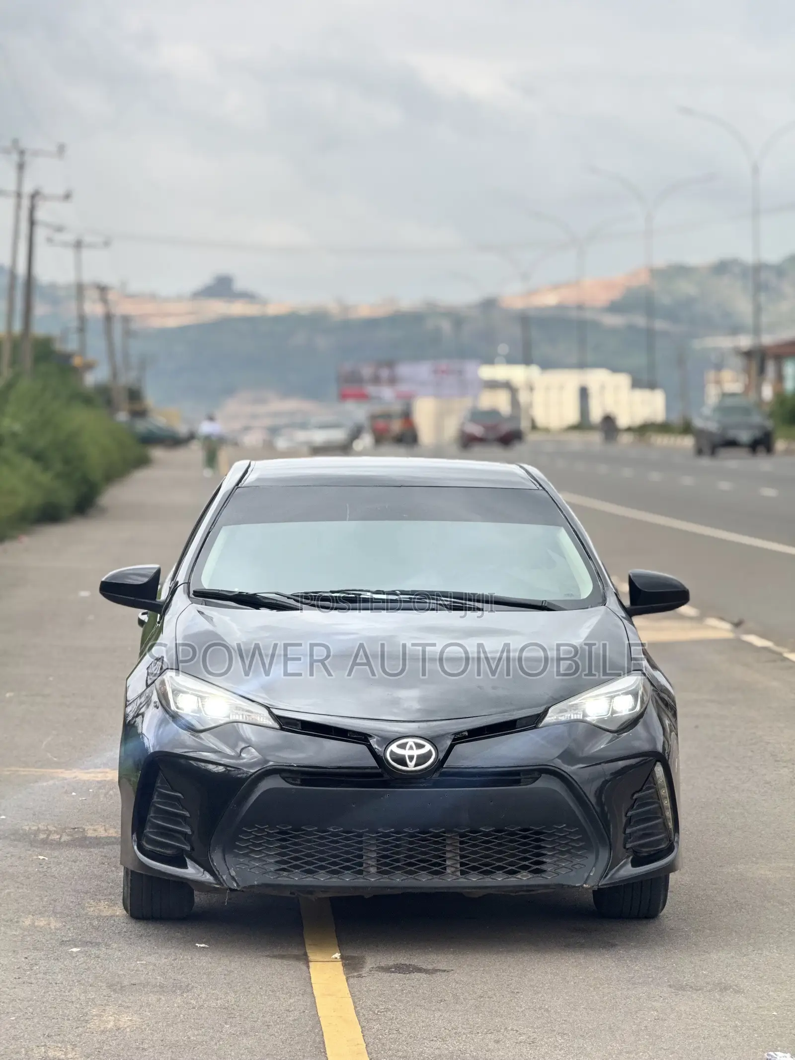 Toyota Corolla 2015 Black