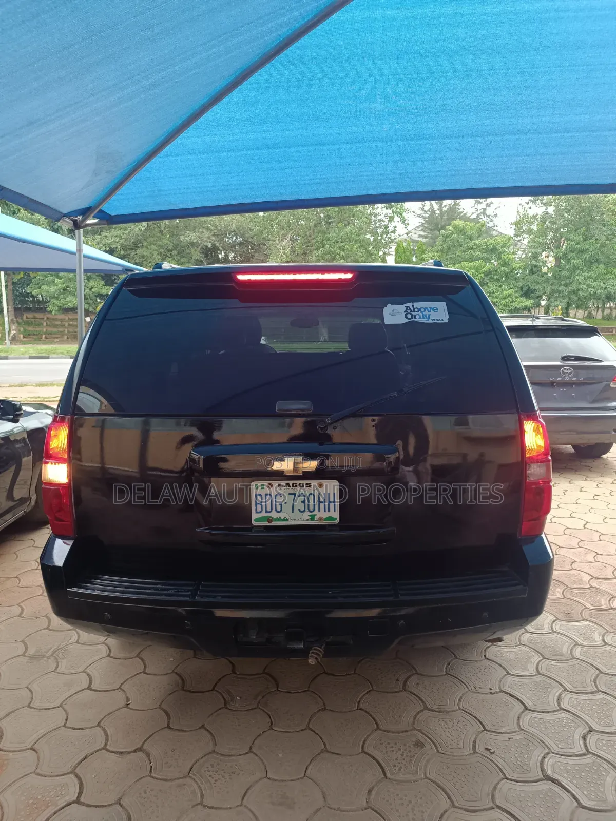 Chevrolet Suburban 2010 Black