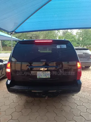 Chevrolet Suburban 2010 Black