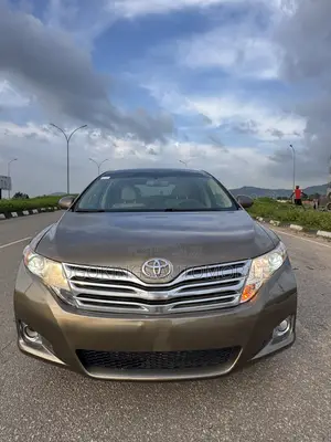 Toyota Venza Limited 2010 Gray