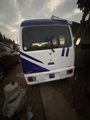 Suzuki Every 2012 White