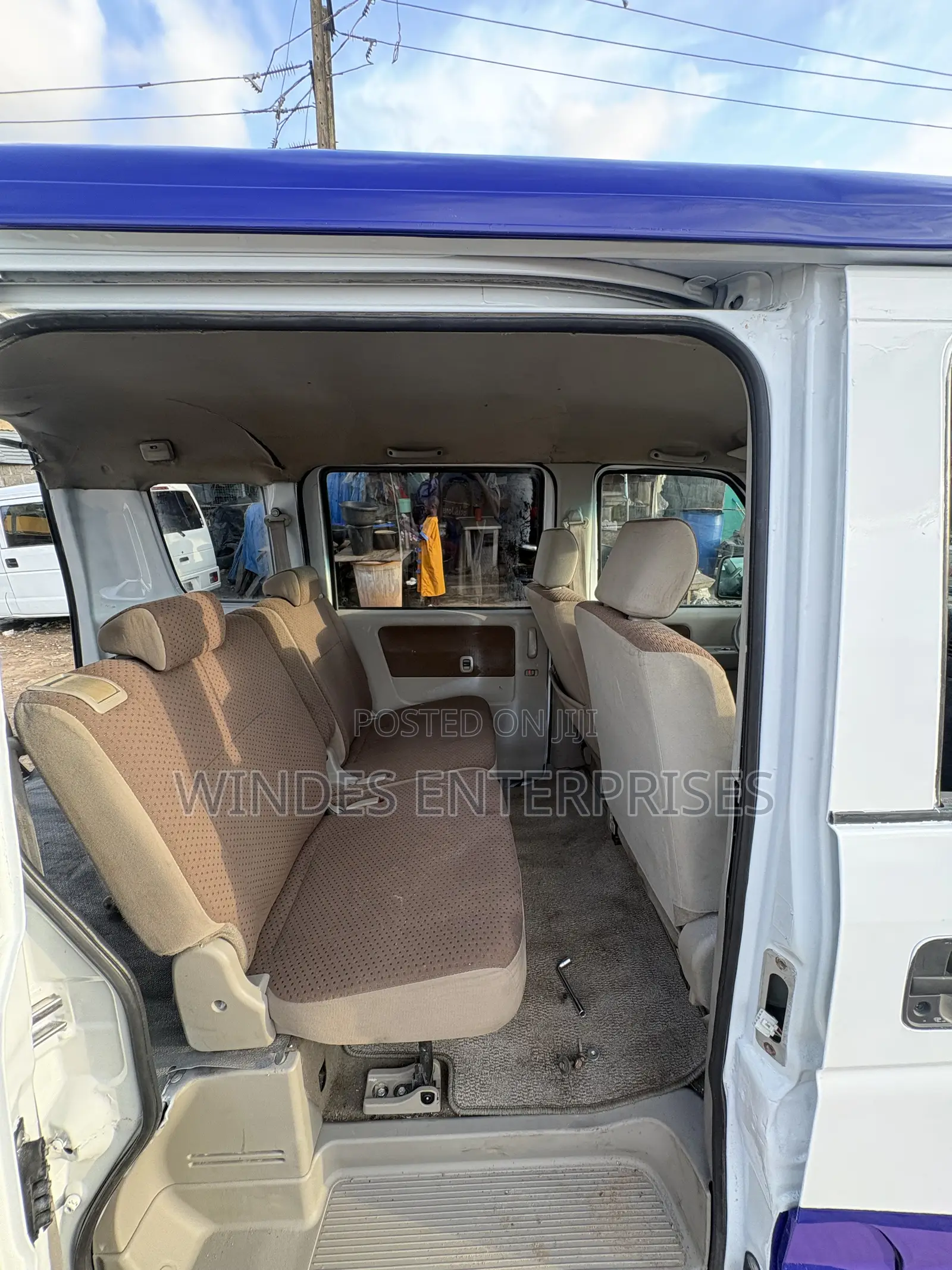 Suzuki Every 2012 White