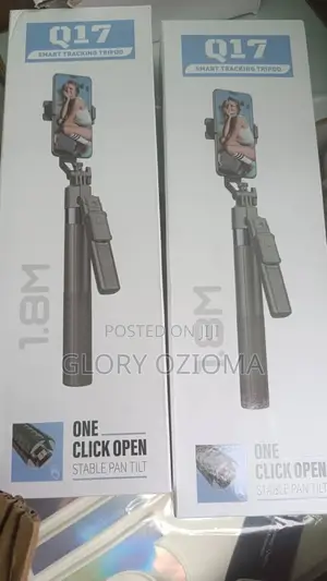 Q17 Smart Tracking Tripod
