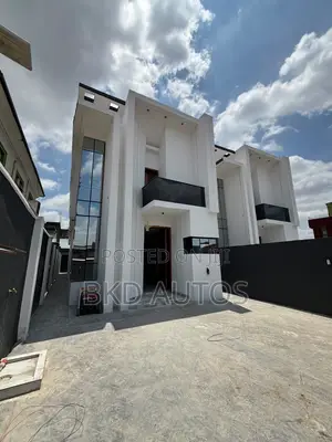 4bdrm Duplex in New Oko Oba for sale