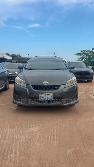 Toyota Matrix 2010 Gray