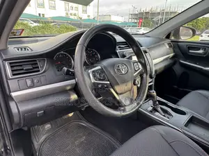 Toyota Camry SE 4dr Sedan (2.5L 4cyl 6A) 2017 Black