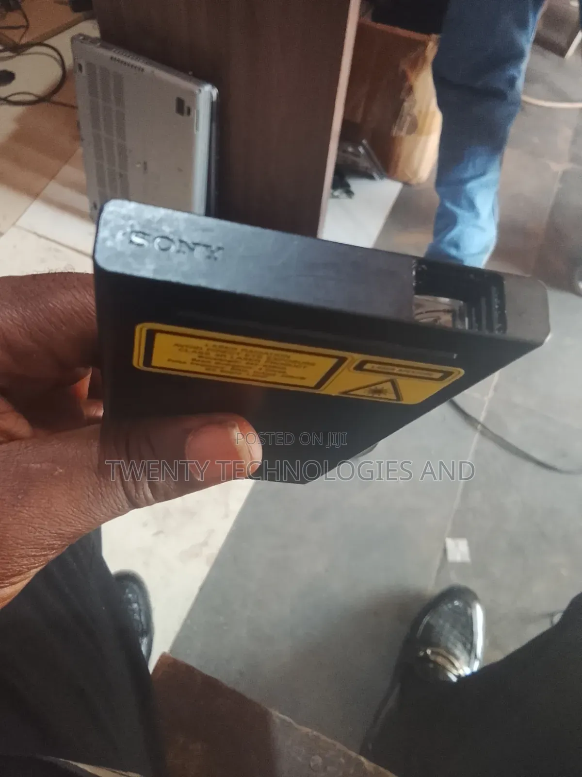 Sony Hand Size Pocket Mini Projector