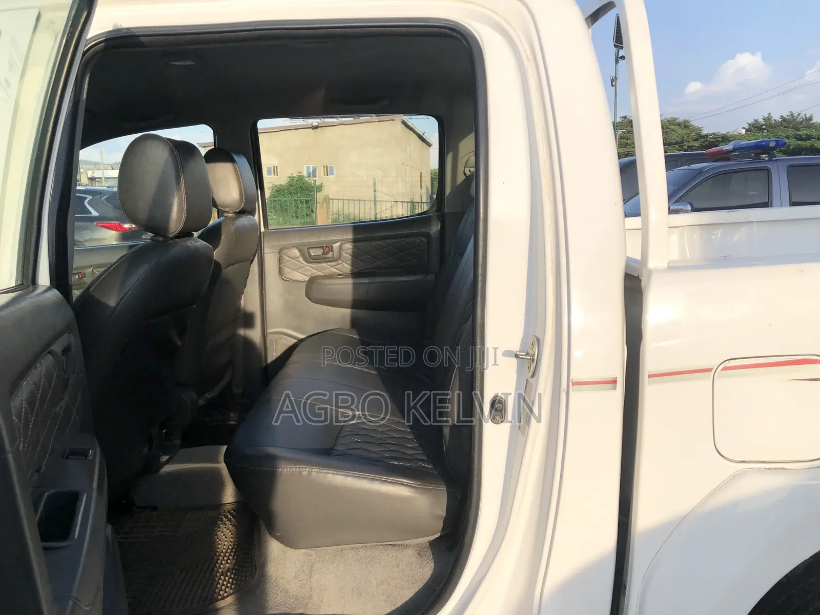 Toyota Hilux 2012 White
