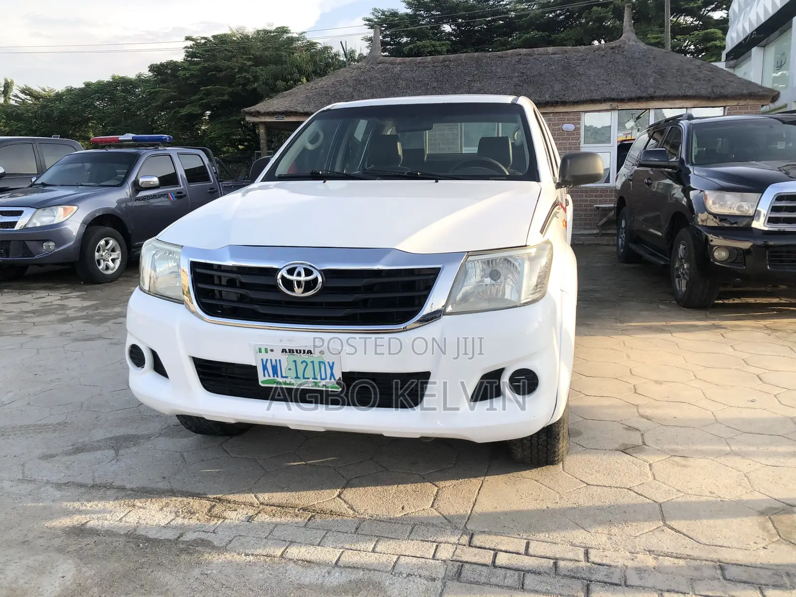 Toyota Hilux 2012 White