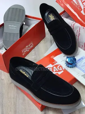 Salvatore Ferragamo Men’s Luxury Suede Shoes – Fully Boxed