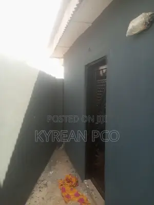 2bdrm Block of Flats in Olushoweje Street, Ikorodu for rent