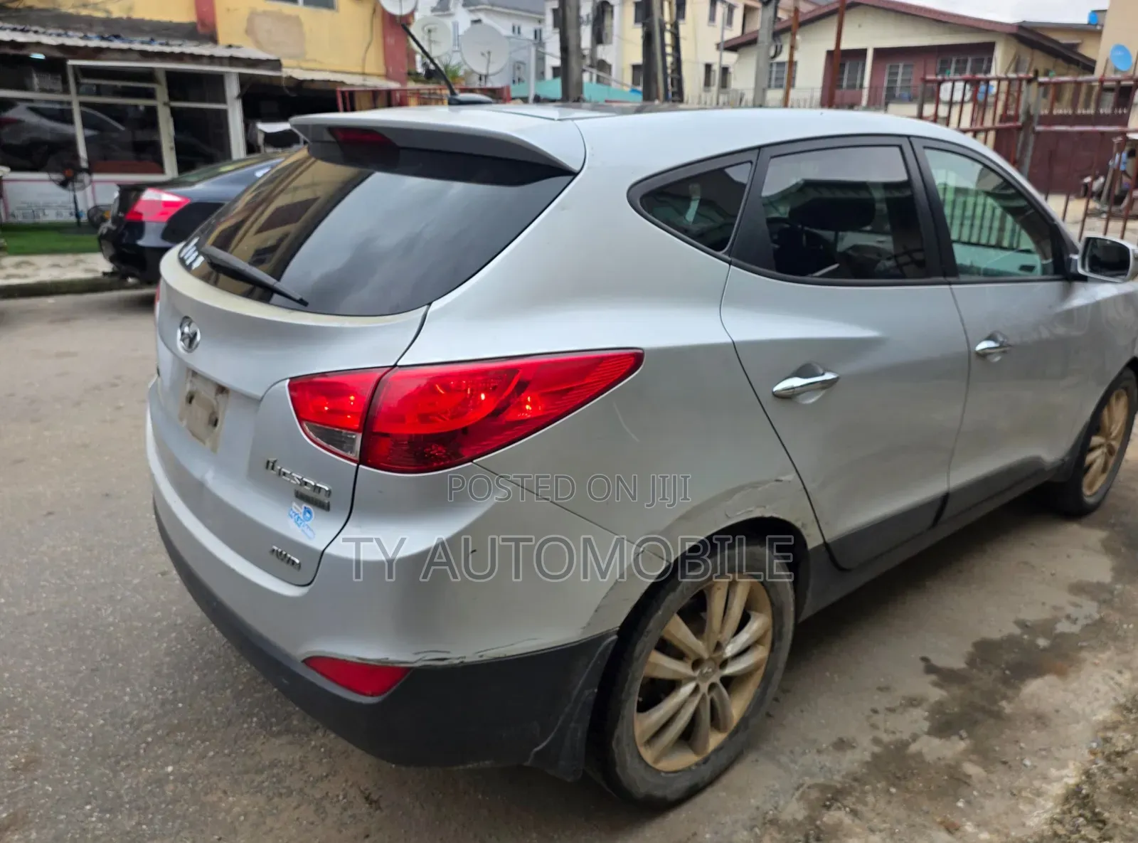 Hyundai Tucson 2011 Silver