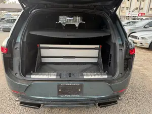 Land Rover Range Rover Sport 2023 Gray
