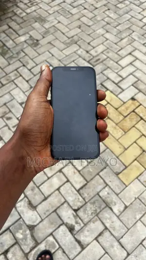 Apple iPhone 12 128 GB Black