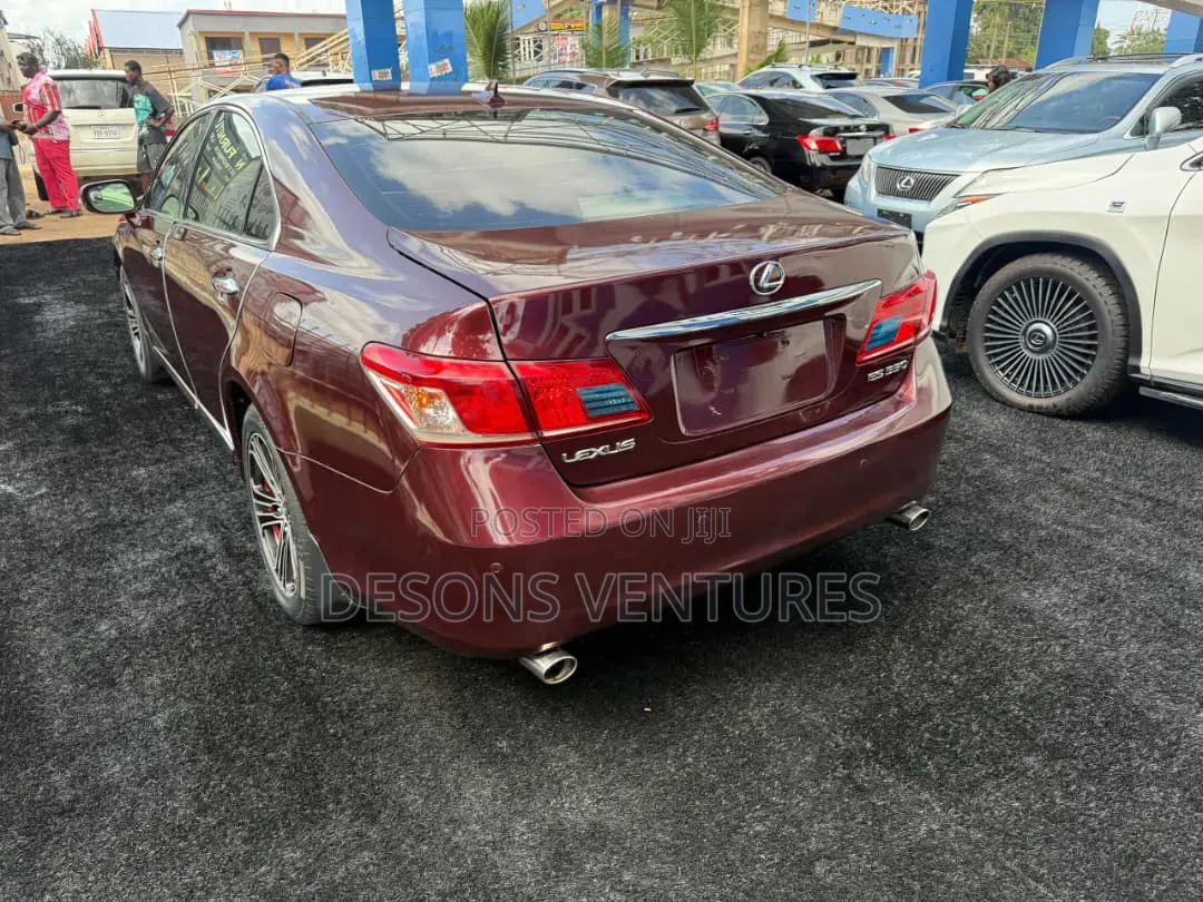 Lexus ES 350 2010 Red