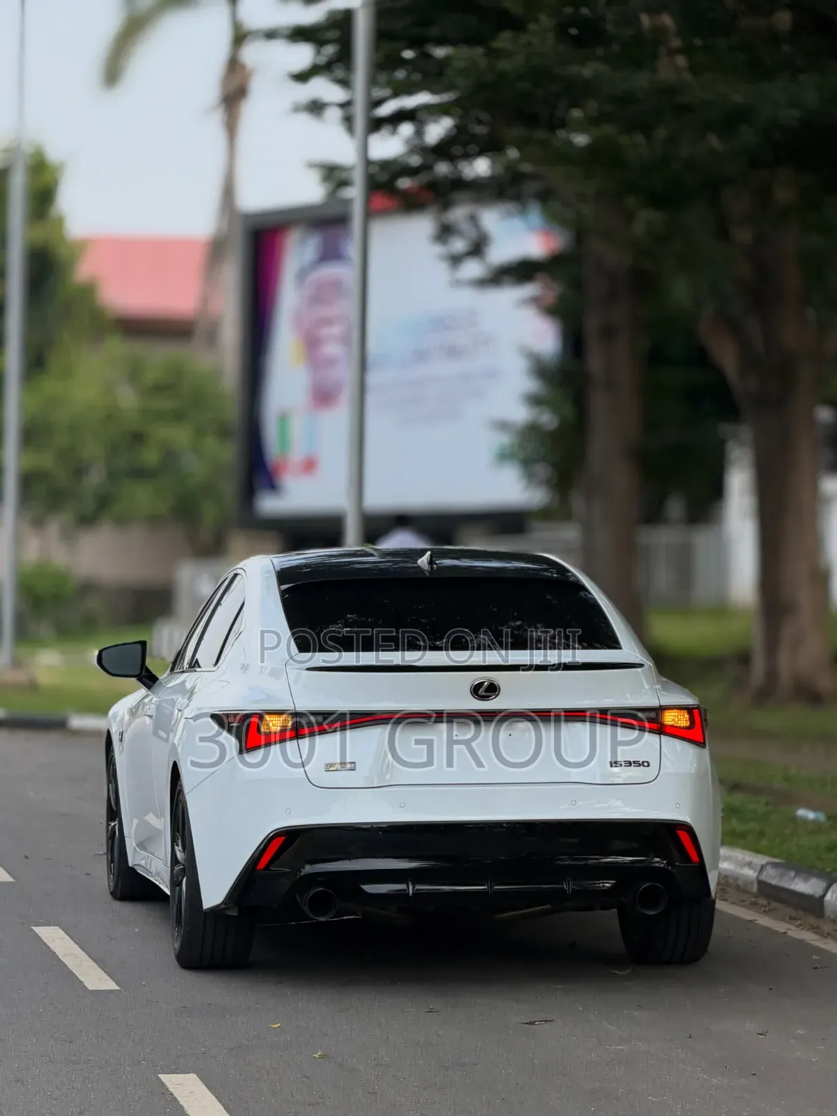 Lexus IS 2021 White