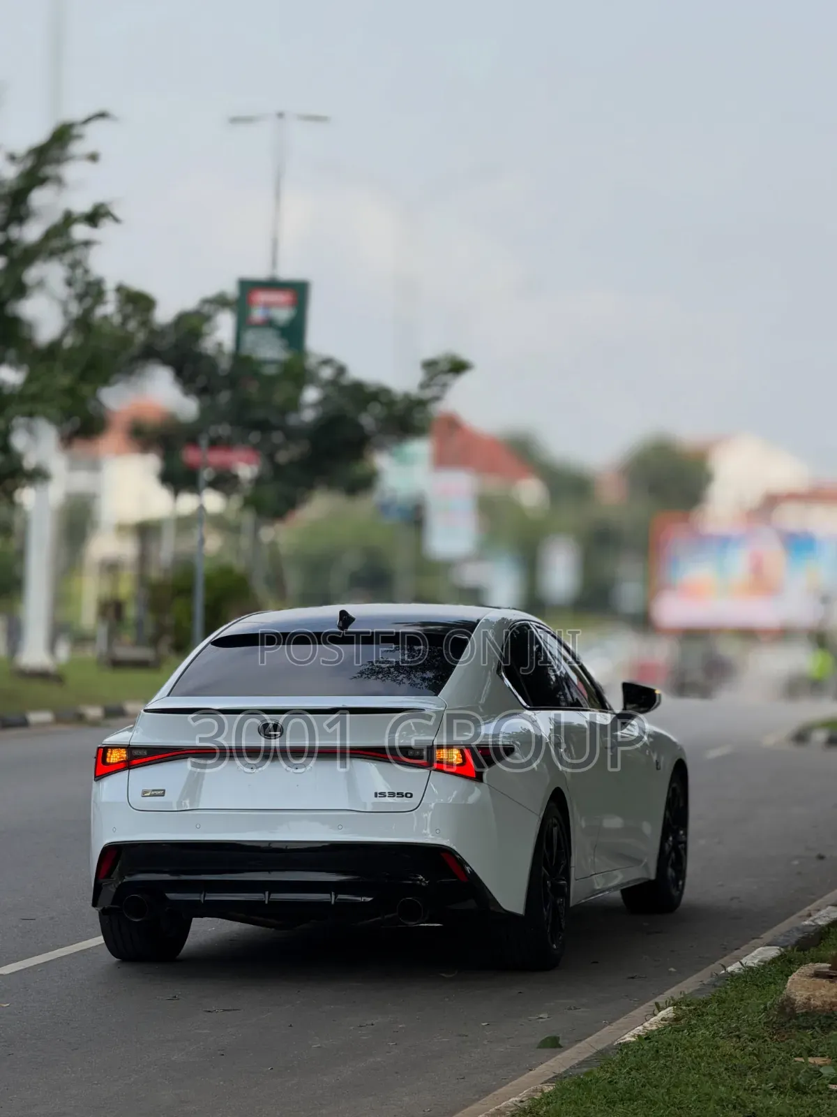 Lexus IS 2021 White