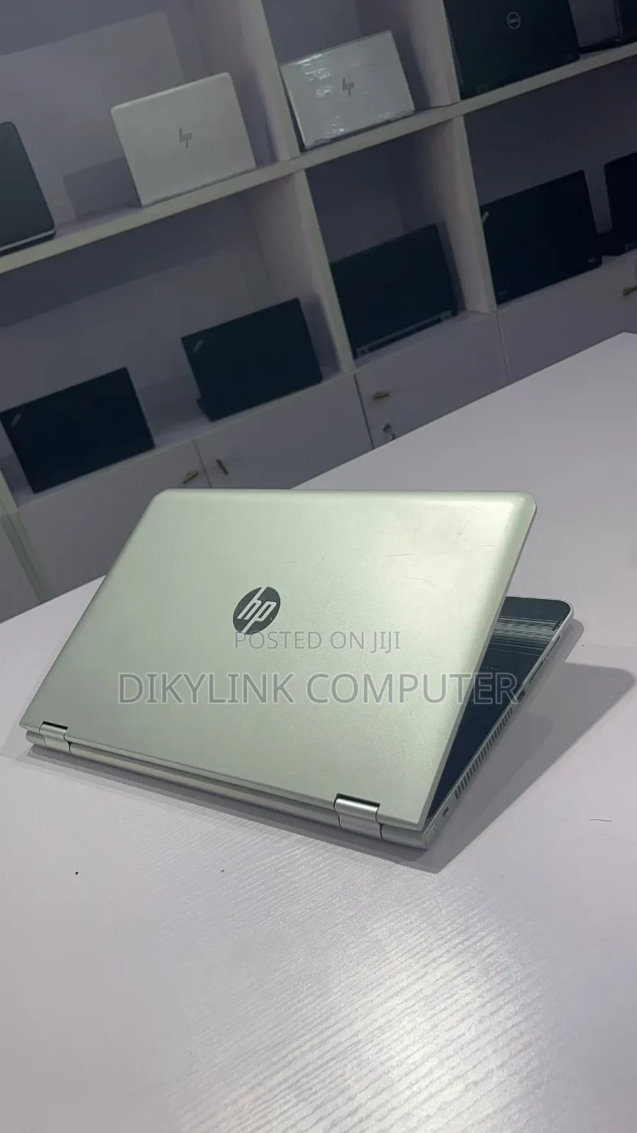 Laptop HP Pavilion x360 8GB Intel Core i3 HDD 1T