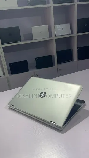 Laptop HP Pavilion x360 8GB Intel Core i3 HDD 1T