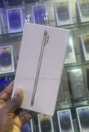 New Apple iPhone Air 256 GB Gold