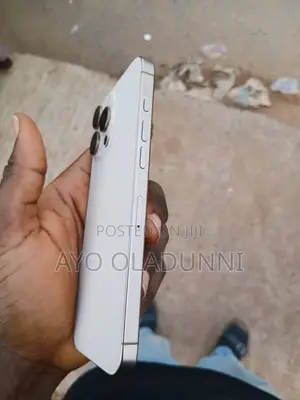 Apple iPhone 16 Pro Max 256 GB White