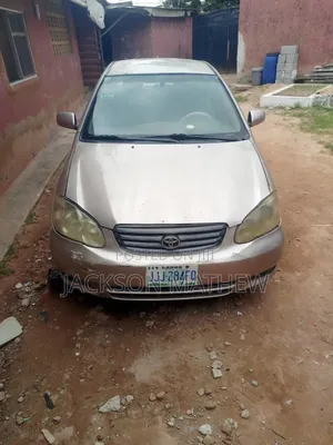 Toyota Corolla 1.4 2004 Gold