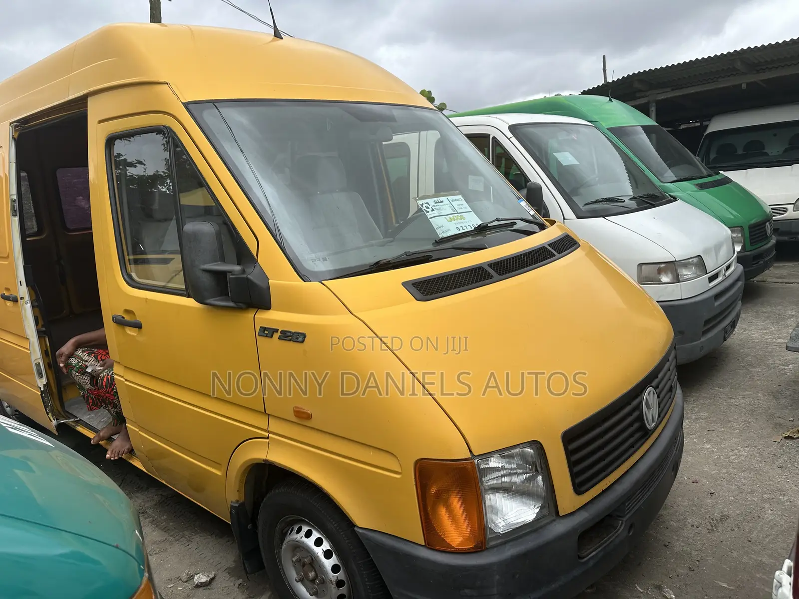 Volkswagen LT 2006 Yellow