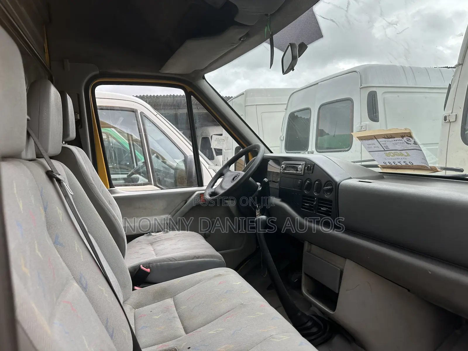 Volkswagen LT 2006 Yellow