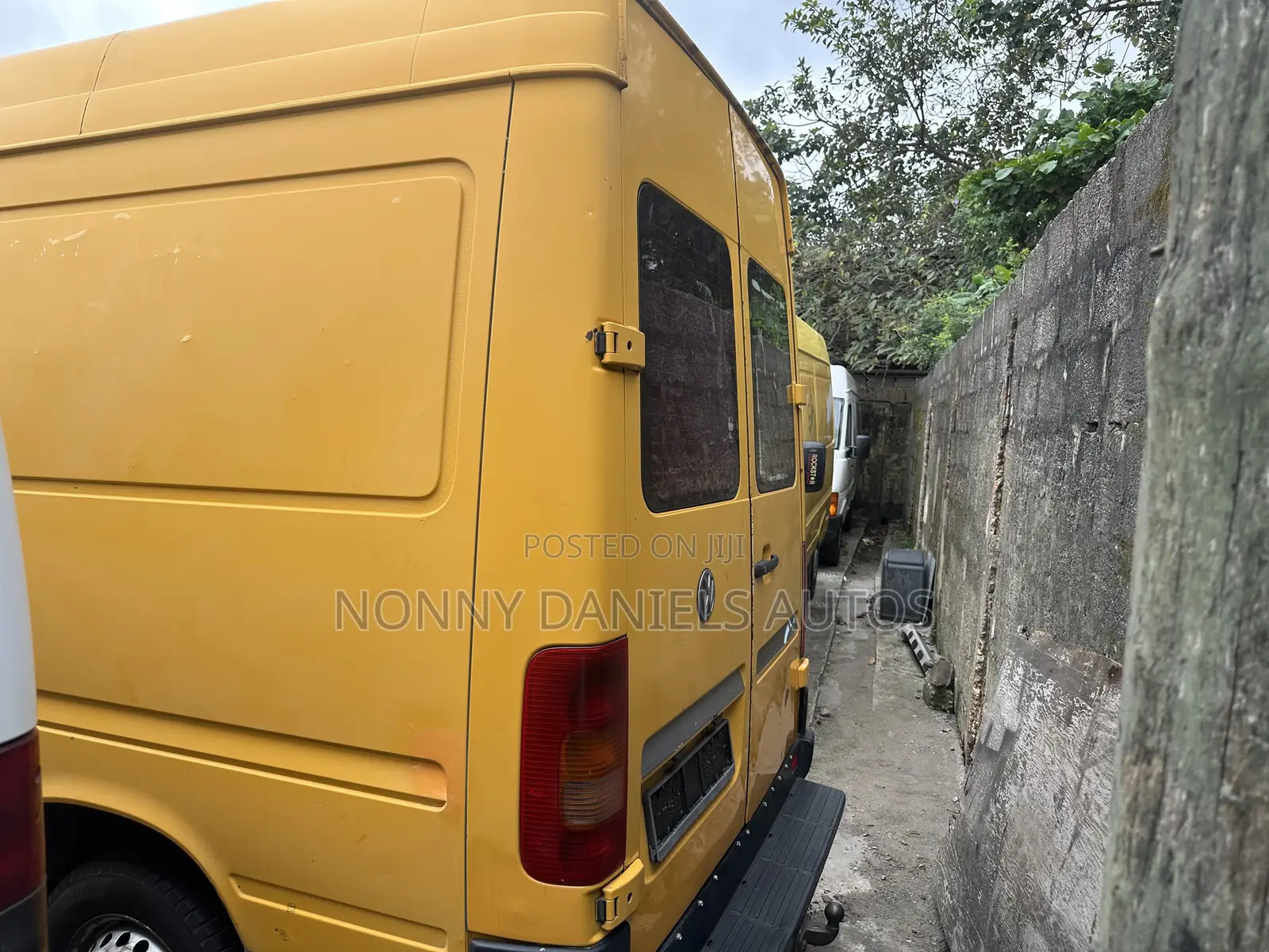Volkswagen LT 2006 Yellow