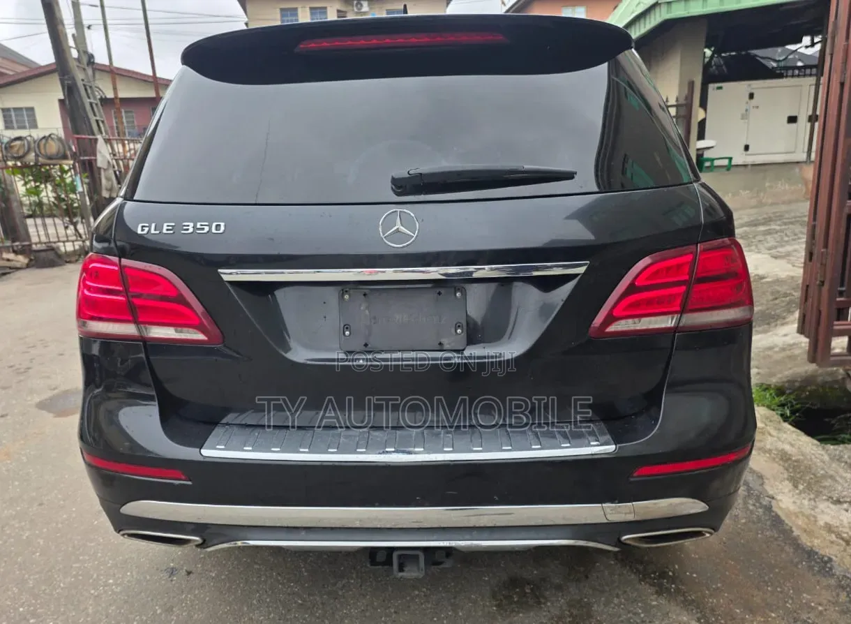 Mercedes-Benz M Class 2015 Black