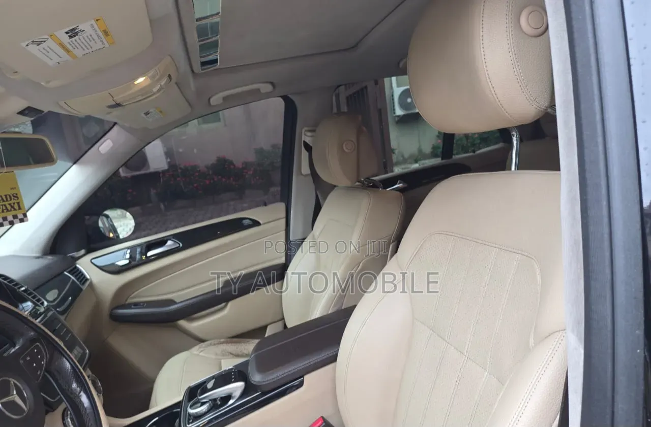 Mercedes-Benz M Class 2015 Black