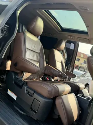 Toyota Sienna Limited Premium 7 Passenger (3.5L 6cyl 8A) 2016 Gray