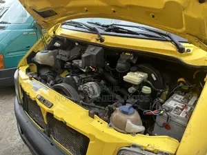 Volkswagen LT 2006 Yellow