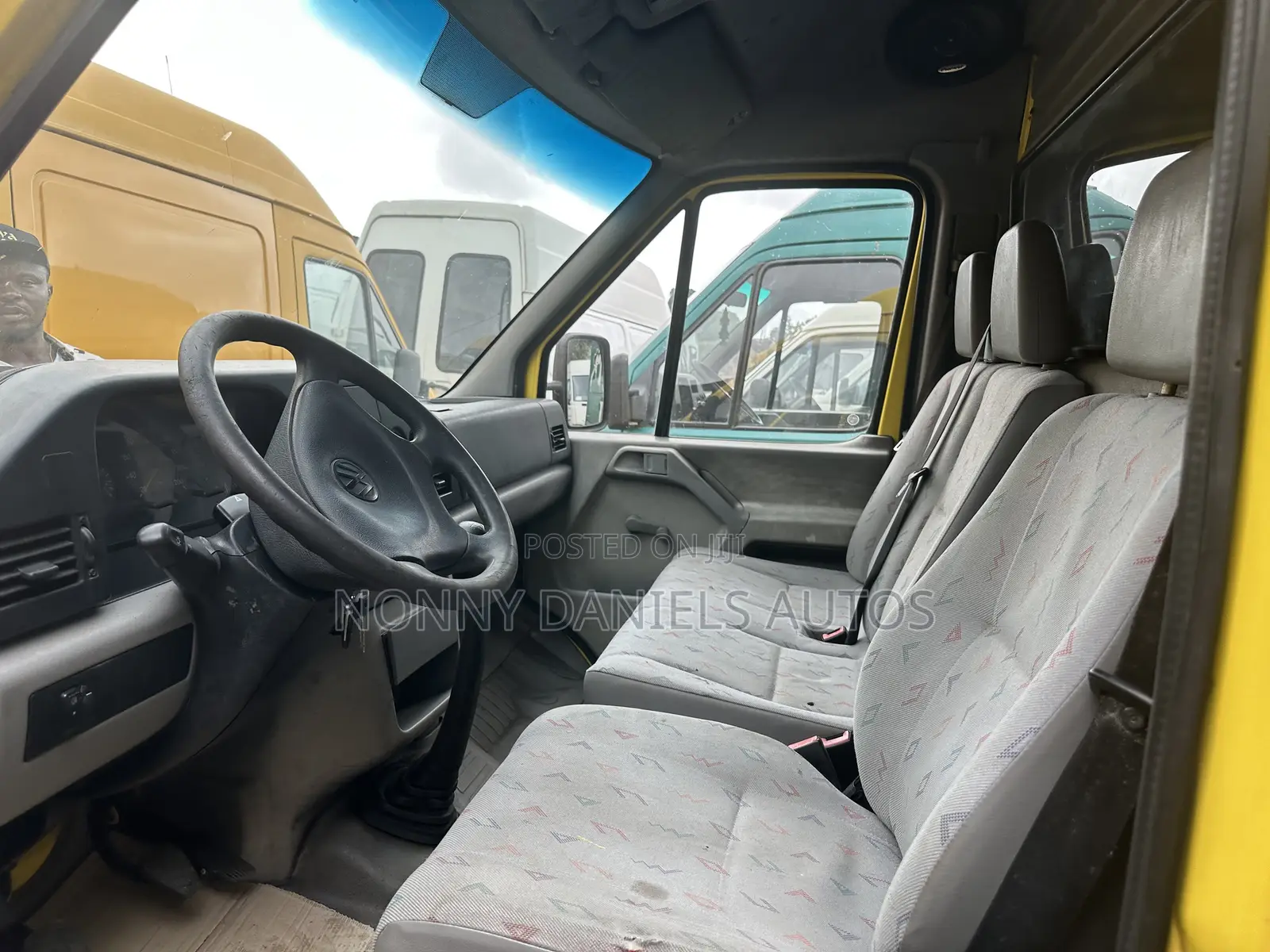 Volkswagen LT 2006 Yellow
