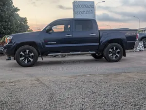 Toyota Tacoma 2006 Blue