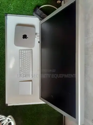Desktop Computer Apple Mac Mini 16GB Intel Core i5 HDD 1T