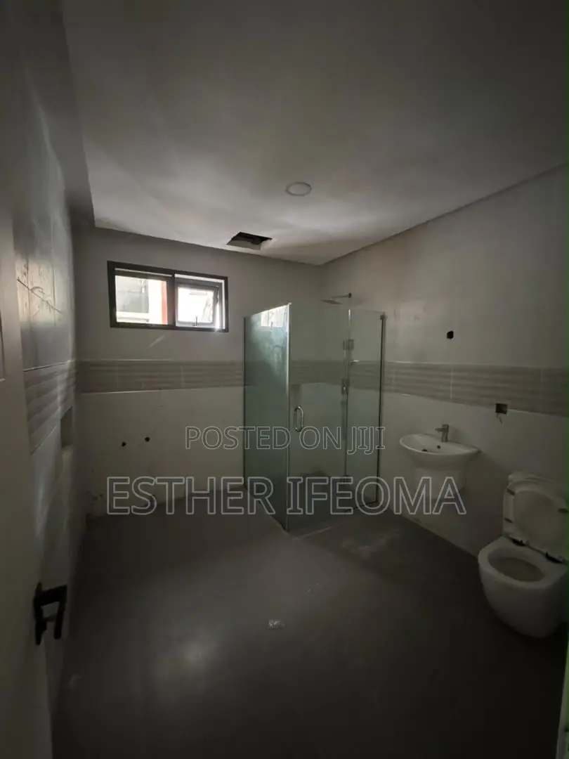 4bdrm Duplex in Ikate for rent