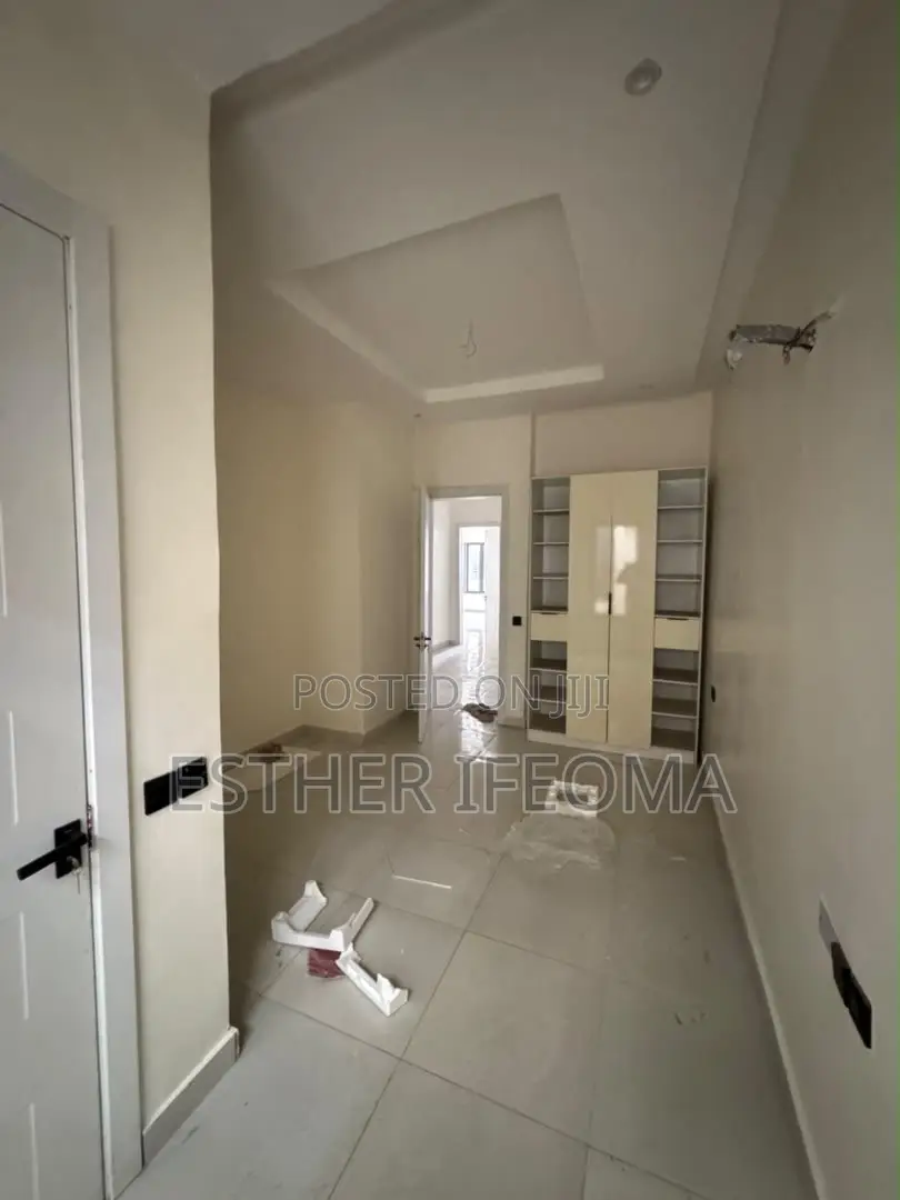 4bdrm Duplex in Ikate for rent