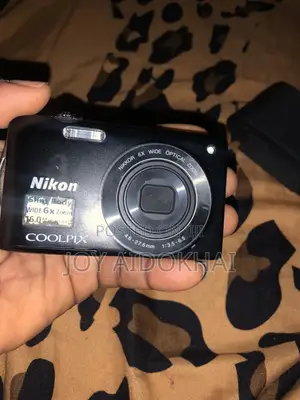 Coolpix S3200 Camera