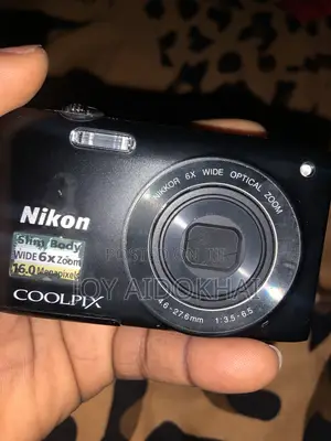 Coolpix S3200 Camera