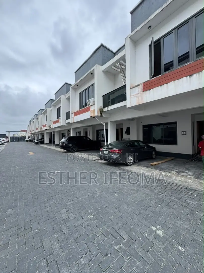 4bdrm Duplex in Ikate for rent
