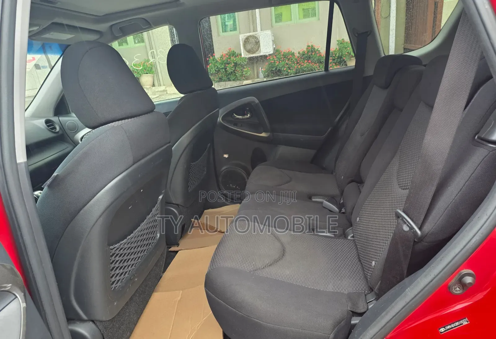Toyota RAV4 2011 Red