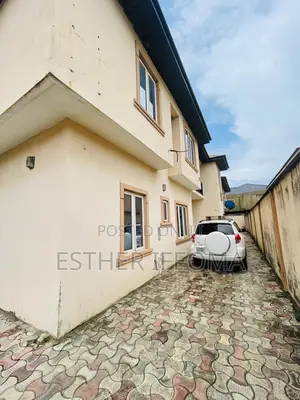 3bdrm Block of Flats in Ikota for rent
