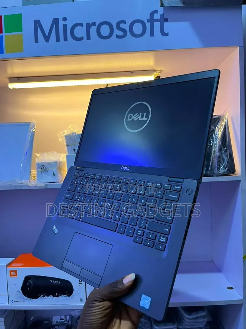 Laptop Dell Latitude 5400 8GB Intel Core i7 SSD 256GB