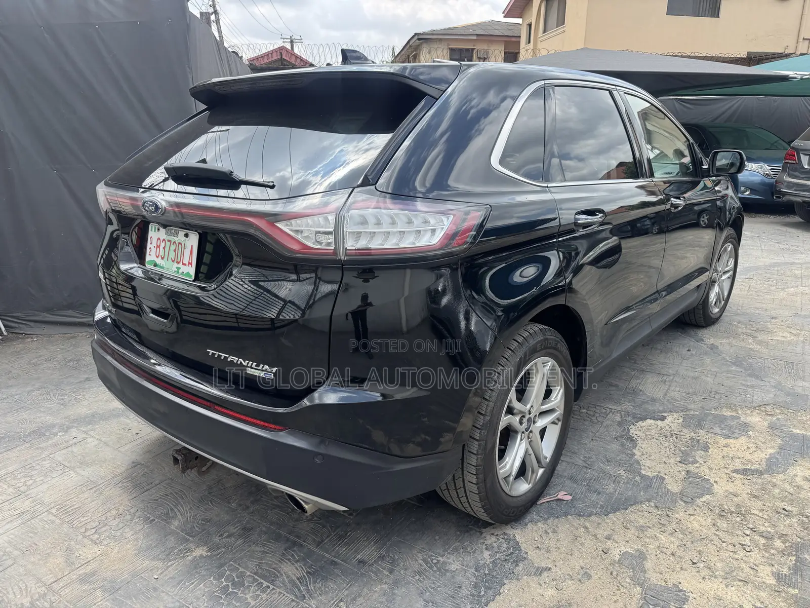 Ford Edge Titanium 4dr AWD 2017 Black