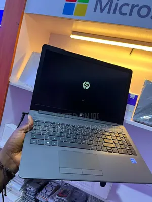 Laptop HP 250 G7 8GB AMD SSD 128GB